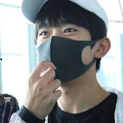 明星网红黑色口罩,探寻时尚与健康的完美融合