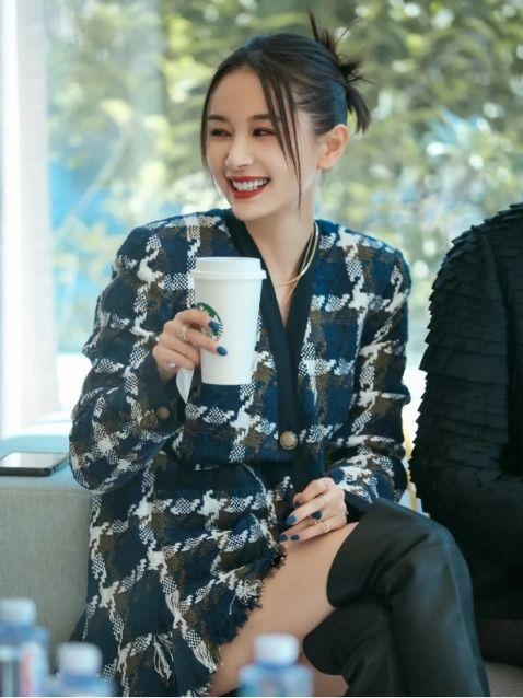 明星网红吃瓜合集图片,明星网红吃瓜盛宴，笑料百出！