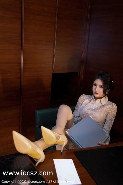 吃瓜爆料-黑料不打烊柳爽,揭秘“吃瓜爆料-黑料不打烊”背后的故事